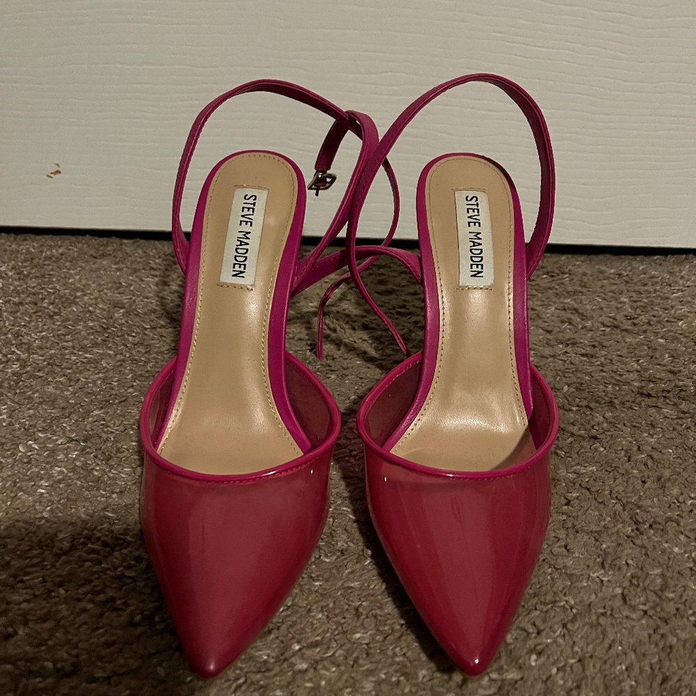 Steve Madden Fuchsia Heels